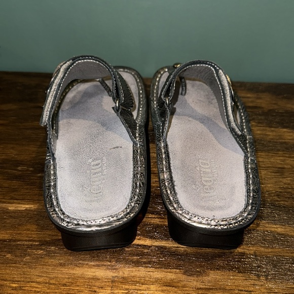 Alegria Carina Womens Silver Sandal CAR-713 EUR 38US 8/8.5 Comfort F…new‎ - Picture 4 of 10
